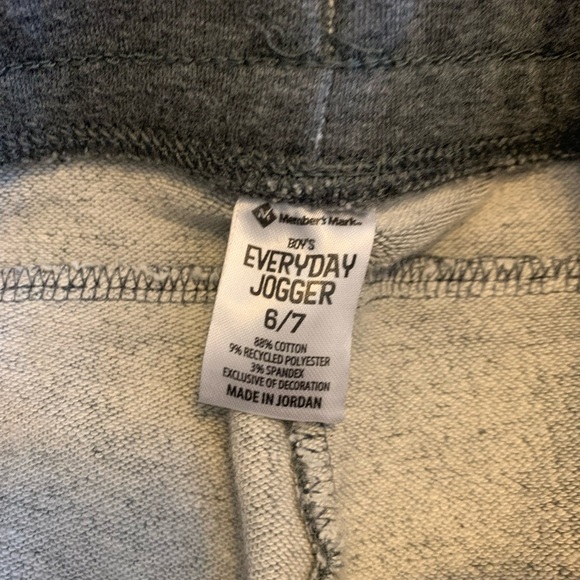 Kids' Gray Jogger Sweatpants - Picture 2 of 3